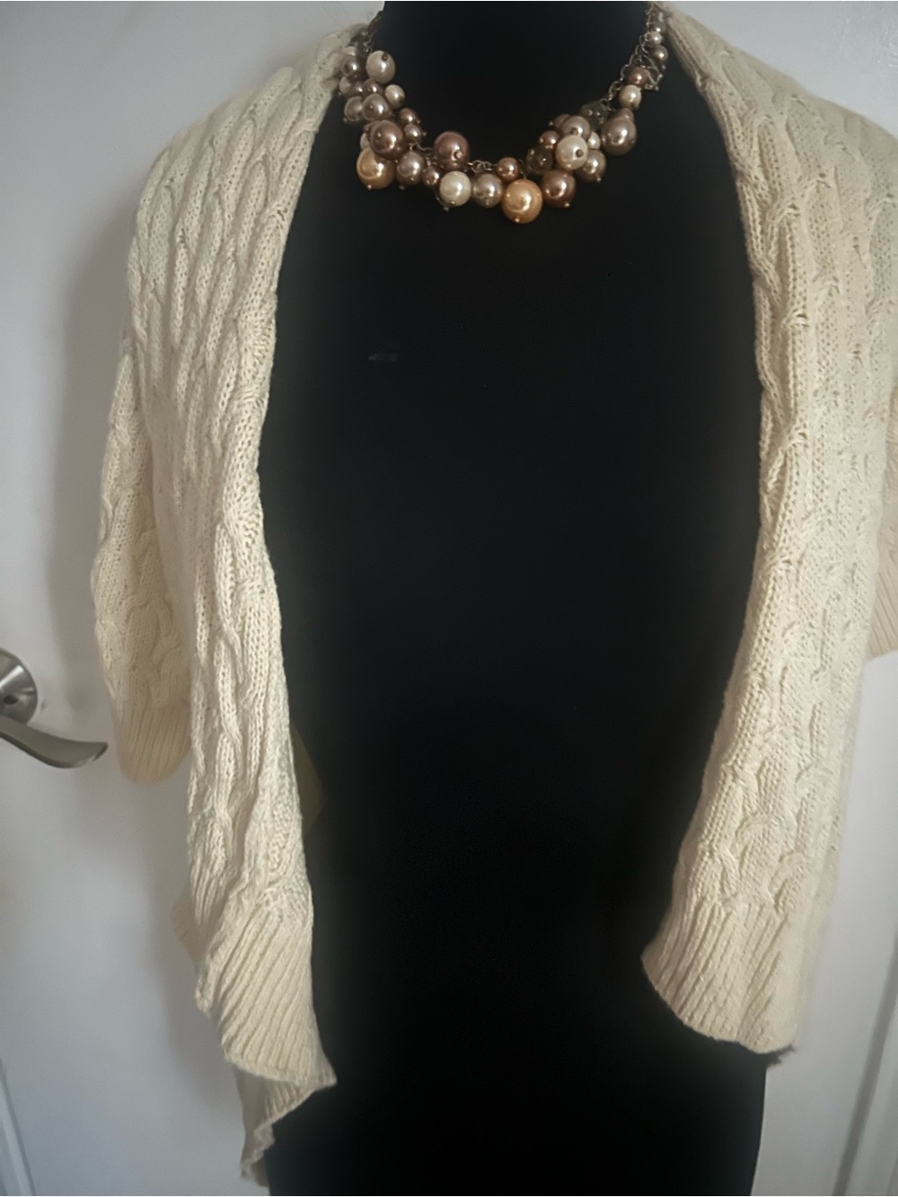 Banana Republic Cream Open-Front Knit Shrug - Women's Lightweight Layer size M - Picture 3 of 3